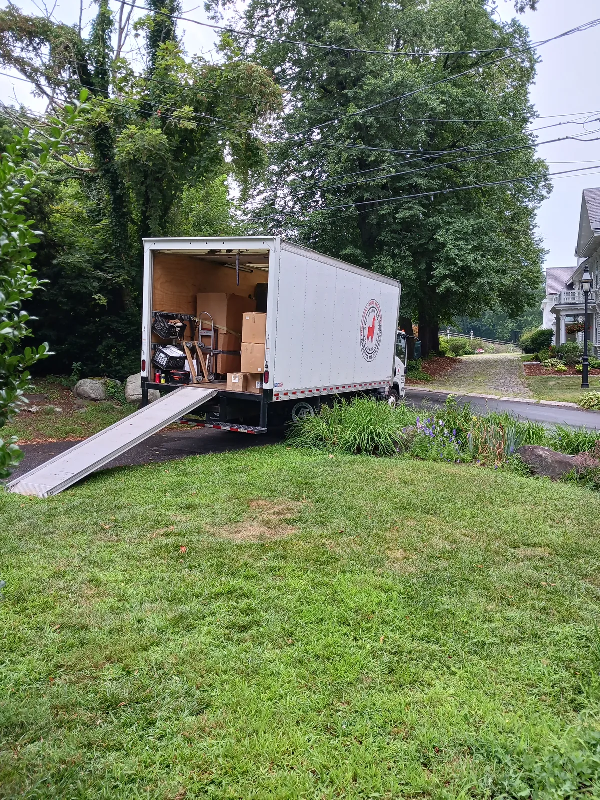 Red Llama Moving crew and equipment prepared for a Georgetown move.